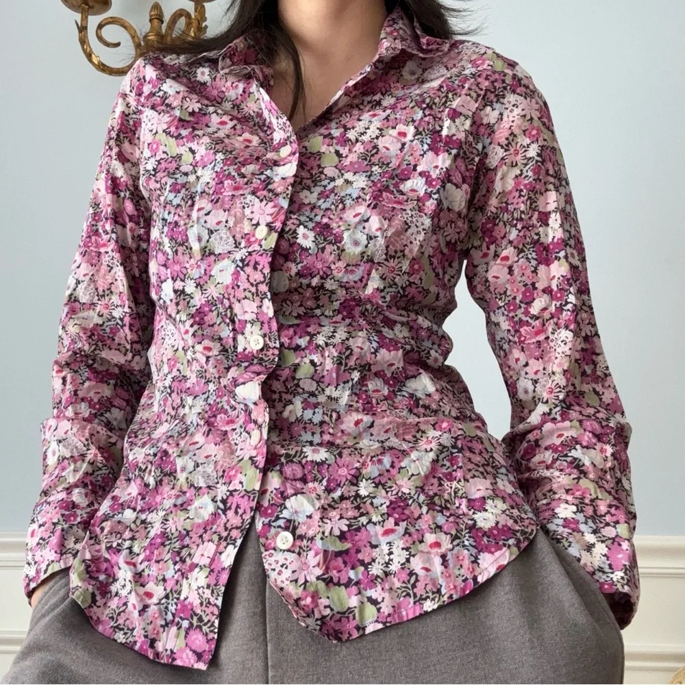 Pink floral button down - Picture 2 of 8